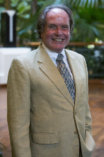 Mr. Axel Schumacher